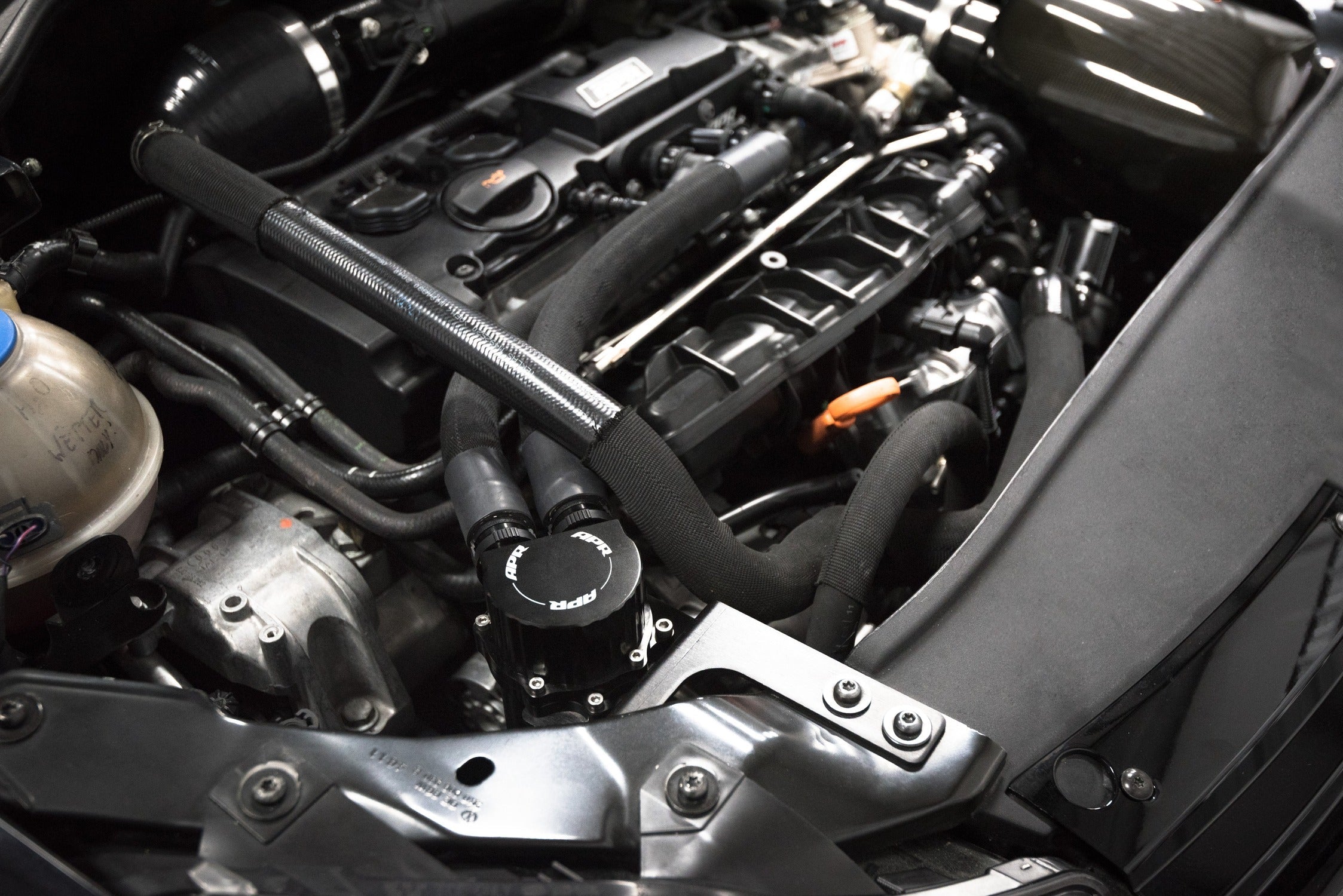 APR Oil Catch Can for VW Golf R 2.0T 2012-13 | #MS100124 - Available from NEMESISUK.COM