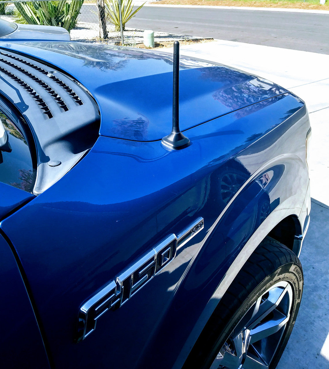 Short Antenna for Ford F-Series / Dodge Ram 2009-22 | #A010-FD2 - Available from NEMESISUK.COM