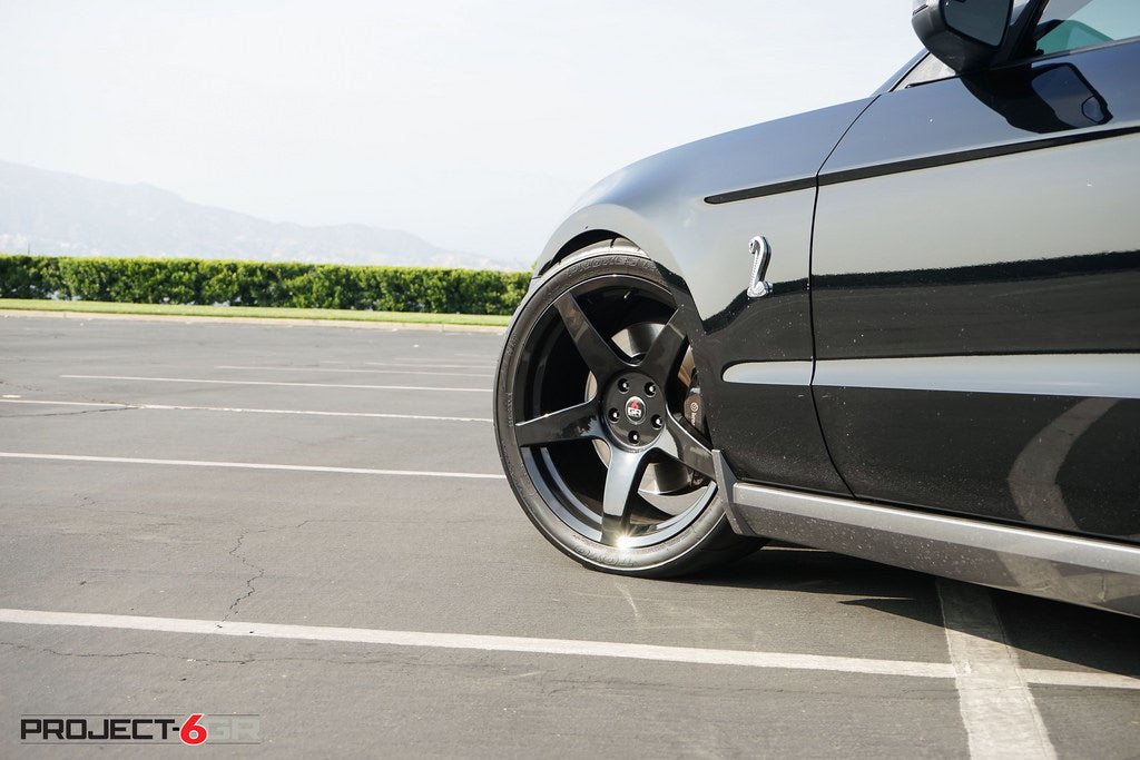 FIVE Gloss Black 20x10 & 20x11 (Staggered) Wheel Set for Mustang 2005-23 & 2024+ | Project 6GR